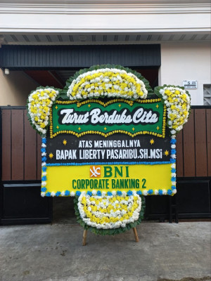 Papan Bunga Duka di Tanah Abang
