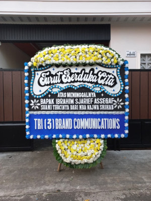 Papan Bunga Duka di Tanah Abang
